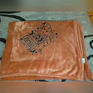 Orange Halloween Boo Y'all Blanket‎